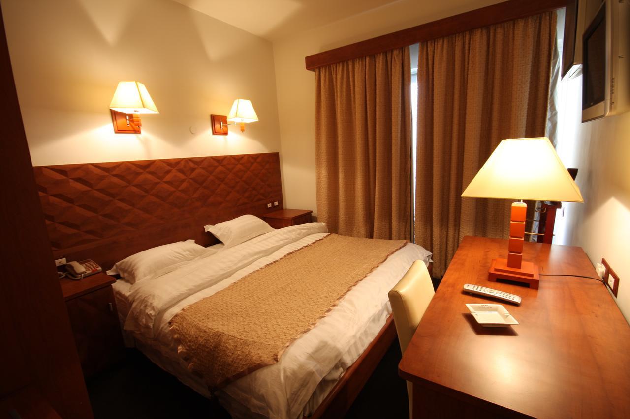 Plasma Hotel トリポリ エクステリア 写真