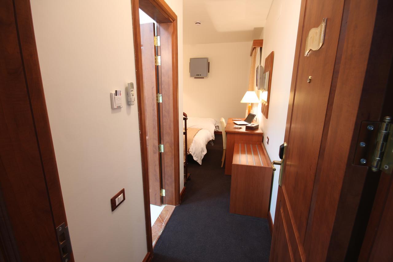 Plasma Hotel トリポリ エクステリア 写真