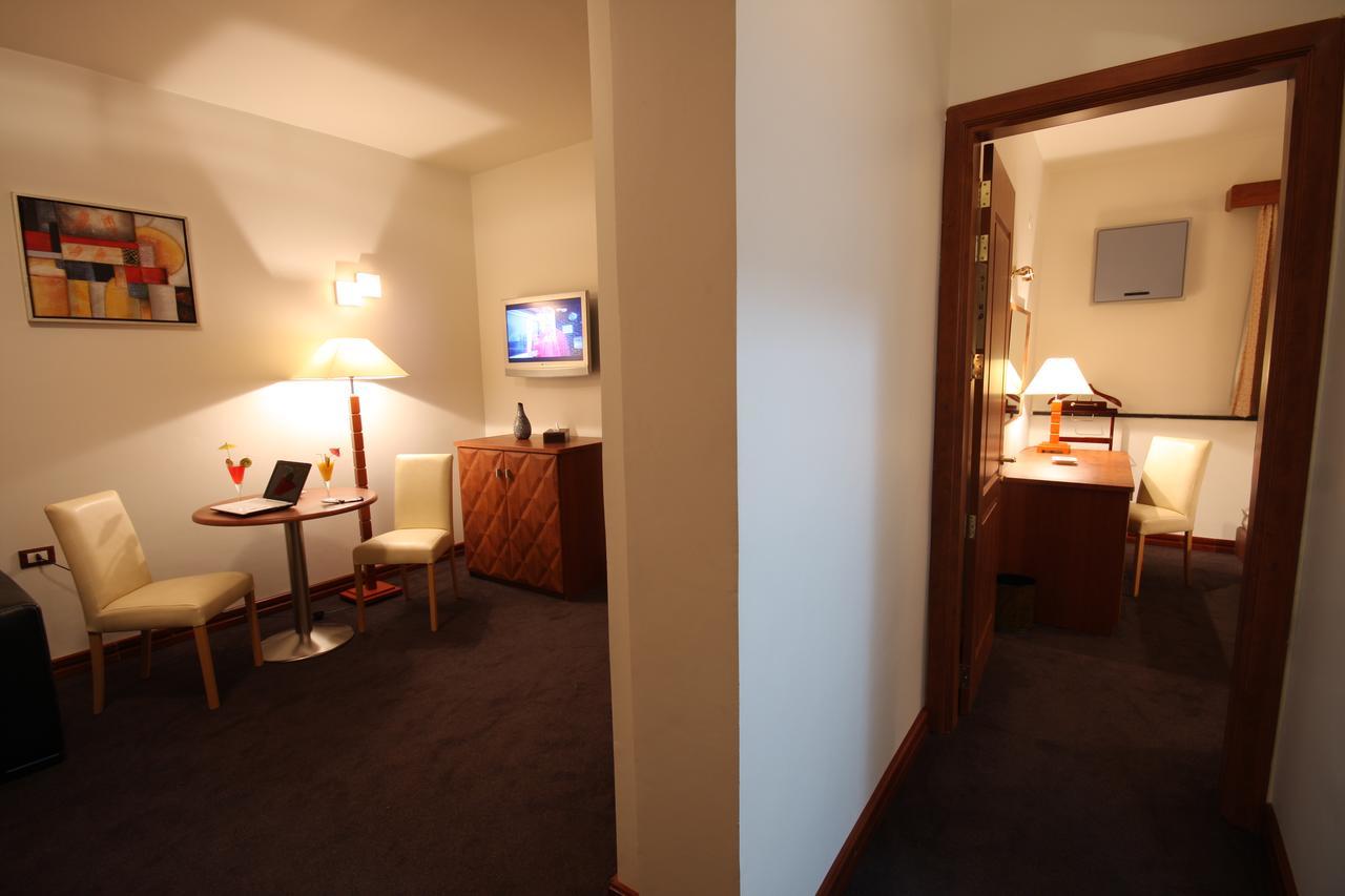 Plasma Hotel トリポリ エクステリア 写真